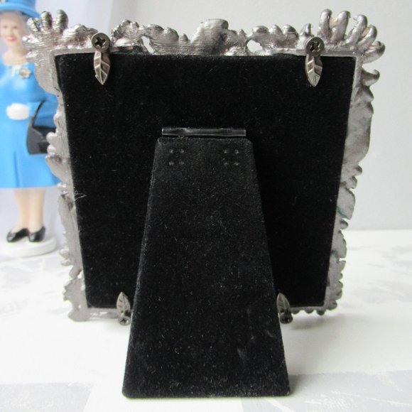 Enamel Floral Leaf Rhinestone Pink Flowers Small Picture Frame - Picture 8 of 9